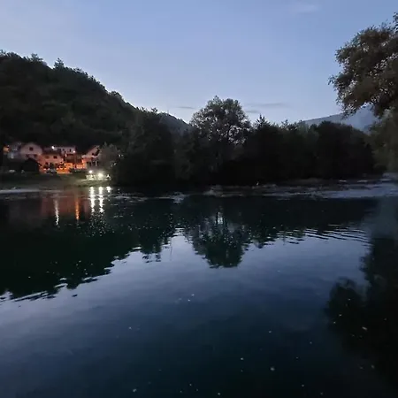 Sajra クレン・ヴァクフ